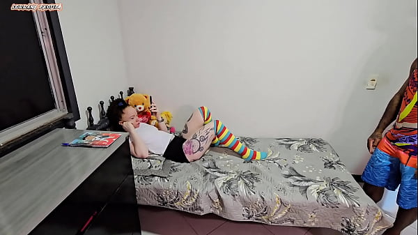 Image FINGIR ESTA FALANDO COM UM MACHO NO CELULAR PARA QUE MEU MARIDO FICASSE COM CIUMES E MIM FUDESSE COMO UMA VADIA