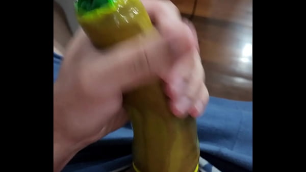 Image PUNHETA COM A CAMISINHA DO BRASIL