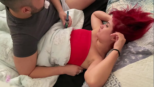 Image Casal amador real fica chapado e tem um sexo intenso e apaixonado com gozada dentro