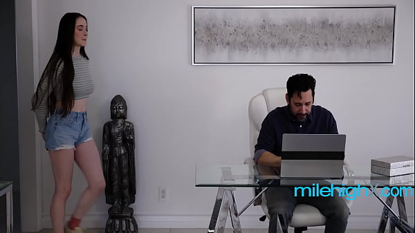 Image Anal Makes Teen Smile & StepDad Likes To See Me Smile