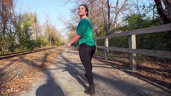 Image &quot_Staged leggings rip&quot_ - public flashing prank