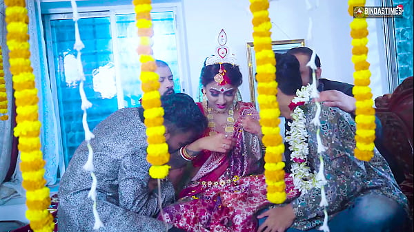 Image GangBang Suhagarat - Besi Indian Wife Very 1st Suhagarat with Four Husband ( Full Movie )
