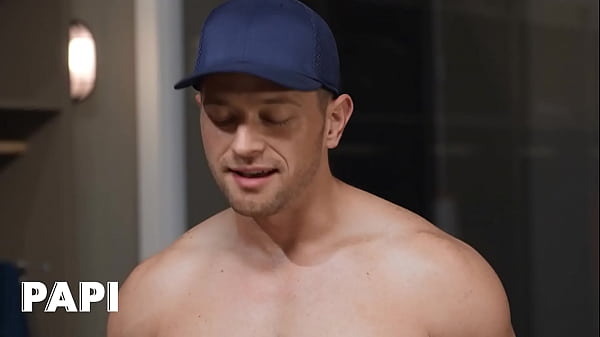 Image Coach Johnny Donovan Gives Horny Damian Night Some Naughty Instruction In The Locker Room - PAPI