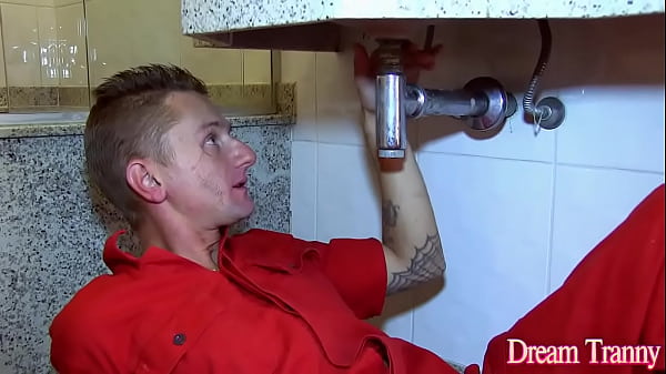 Image Wild TS Cacau DiPaula Cums After Flipflopping With the Plumber