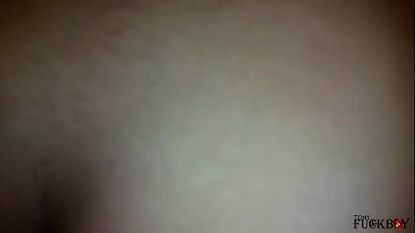 Image HOYO EQUIVOCADO: Anal accidental.. Esta se&ntilde_ora infiel nunca imagin&oacute_ que su primera vez por el culo ser&iacute_an unos dedos sucios.