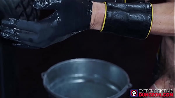 Image Young gays anal and fist fuck after serious blowjob