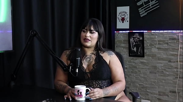 Image Gozou no anal porque gosta de dar o cu, quer realizar uma DP e Gang Bang, e quando fez... - Gio Morena GG (SHEER/RED)