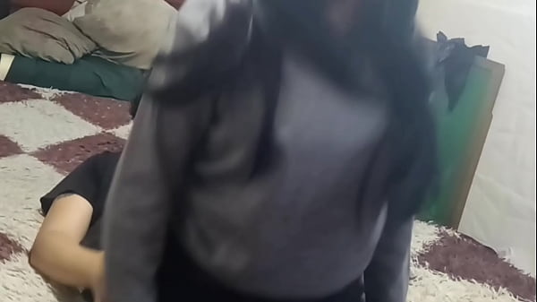 Image Colegiala Casero! Una Colegiala Me Pide Una Recarga De Saldo Me Dijo Que Si Se La Paso Me Dar&iacute_a Un Regalito! Video Casero!