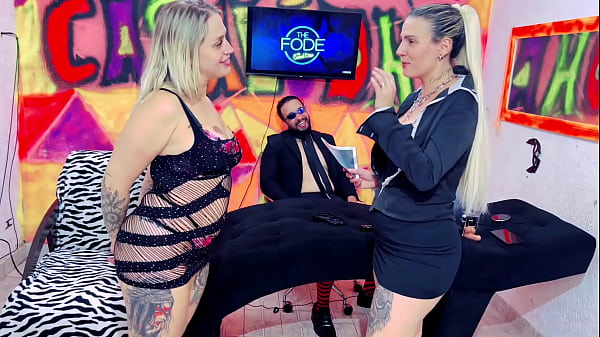 Image The fode com a Patricinha da bucetinha rosinha. Diguinha Dj avaliou a buceta dela com sua l&iacute_ngua !