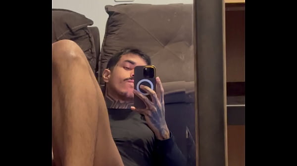 Image VAZOU novinho da rede vizinha mostrando o pauzao
