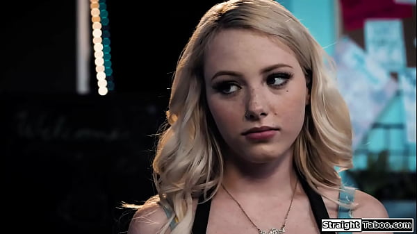 Image Petite starstruck teen is an easy fuck