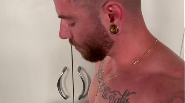 Image Rico Vega with big dick fucks Allen King Bareback