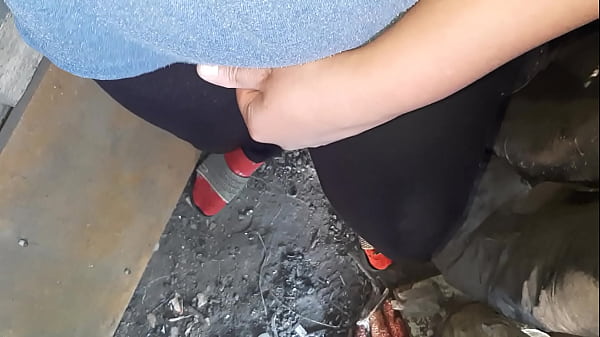 Image During lunch break, village girl masturbates her pussy - Girls fly orgasm