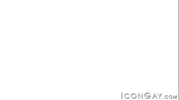 Image Sexy pornstar jock Jackson Reed deepthroats big thick cock