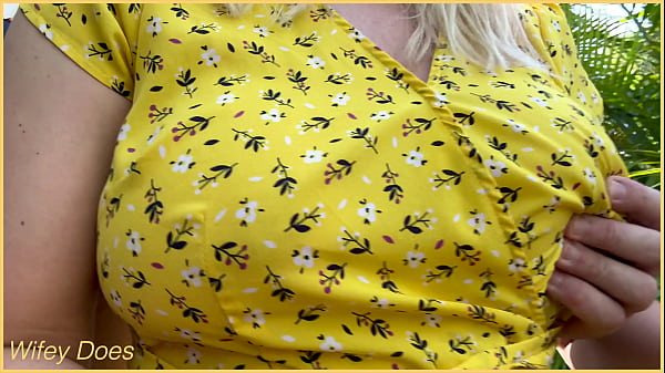 Image Wifey heads out in a cute summer dress braless and looks amazing with her blonde hair.
