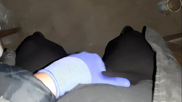 Image Before robbing a house, we decided to jerk off with gloves on so as not to leave traces (role play) - Girls fly orgasm