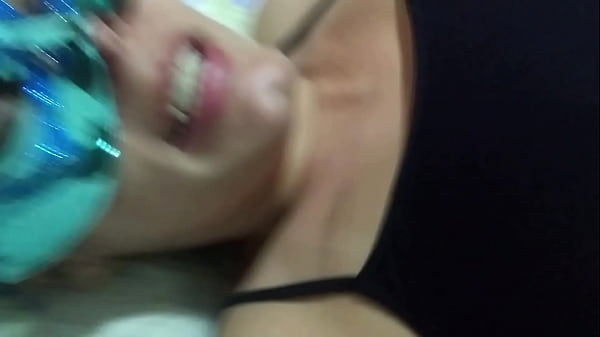 Image Corno viado tomando a porra do amigo que gozou na buceta da sua esposa