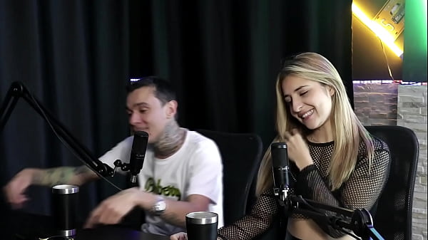 Image A primeira vez que ela viu o pau dele em uma grava&ccedil_&atilde_o, depois ficaram sem se falar - Yasmin Pariz & Ktal Vagabundo do Bom (SHEER/RED)
