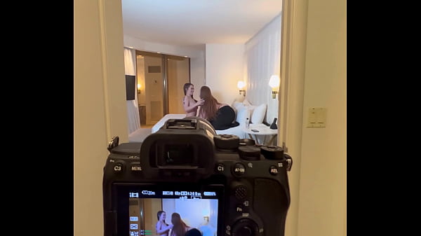 Image Richh Dess & Mia Dior Girl on Girl Shoot BTS In Las Vegas