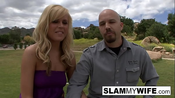 Image Guy lets his wife fuck a stranger