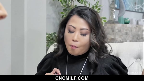 Image Lucky Stepson Getting to Freeuse His Four Stepmoms - Cncmilf
