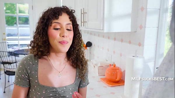 Image Sassy MILF With Curls So Tight Pleases A Giant In Delight