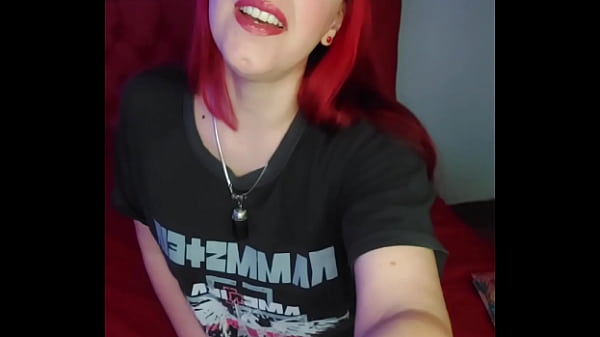 Image El AMIGO DE PAP&Aacute_! me ve masturbandome en videollamada!