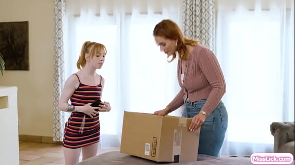 Image Busty lesbian stepmom ass licking petite teen stepdaughter