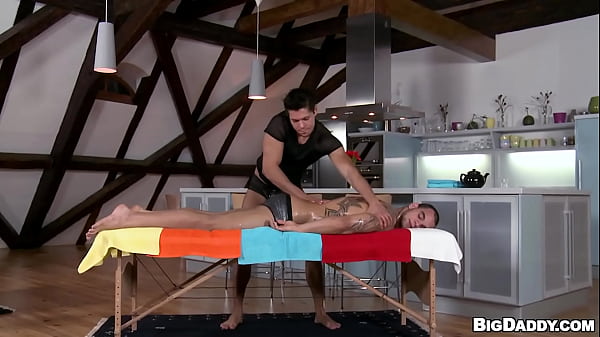 Image GAYWIRE - James Goes To Spa To Get A Full Body Massage But Masseur Angelo Godshack Wants To Gives Him More Than That
