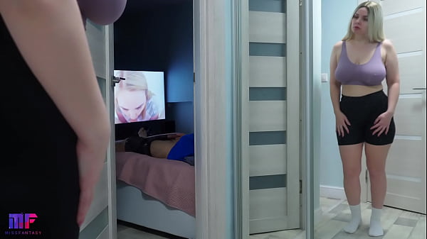 Image Stepdaughter with big tits spies on stepdad
