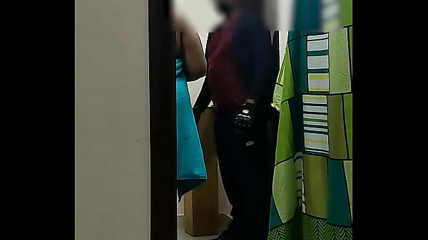 Image Indian delivery boy dick got sucked