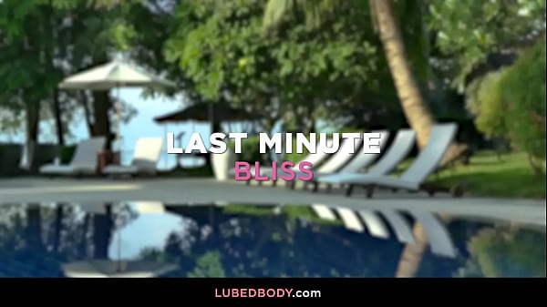 Image Last Minute Bliss - Rebecca Vanguard, Octavia Red