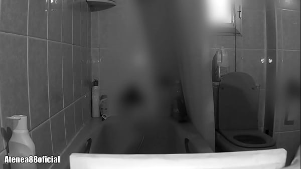 Image Shower and Masturbated secretly