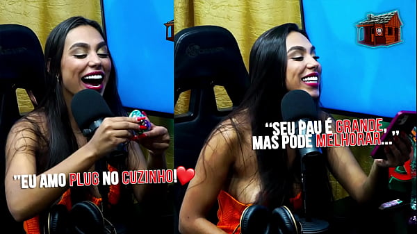 Image A Carioca amou o Pau do apresentador do Podcast, queria colocar o plug no cuzinho - Didy Reis - Podcast P&aacute_pum no Barraco! Completo no Sheer RED