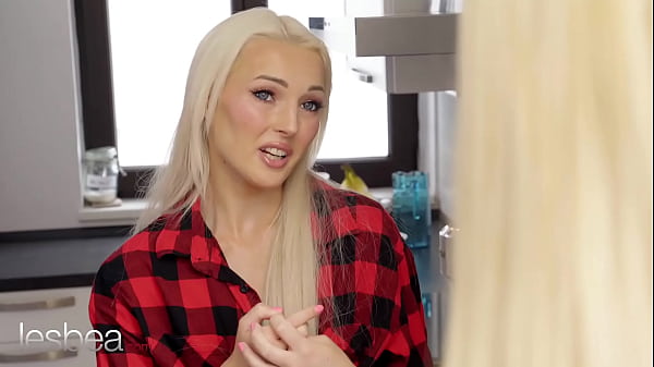 Image Lesbea Lovita Fate lesbian scissoring orgasm with blonde Belgian roommate