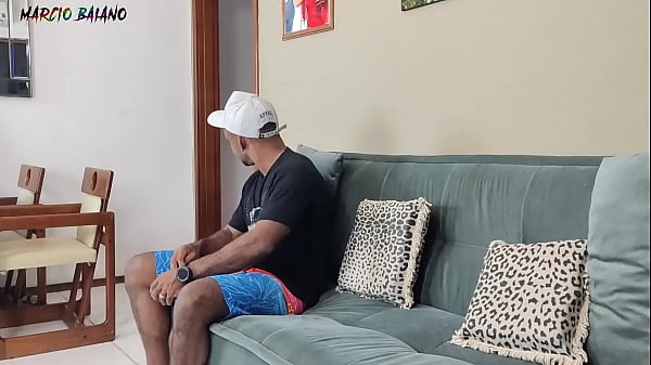 Image A GOSTOSA DA ELISA SANCHES FOI NO BANHEIRO TIROU A CALSINHA E JA VEIO ASSANHADA PRA MIM DAR ATE O CUZINHO E XOTA