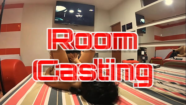 Image Room Casting 8 Perla se deja chupar la concha con las piernas bien abiertas y lo disfruta demasiado