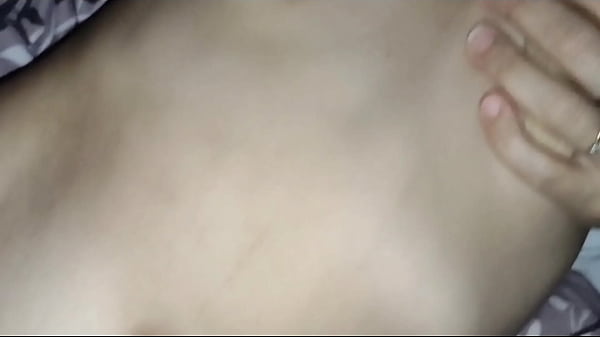 Image Stretched his wife's ass with his fingers and entered the anal with a big dick