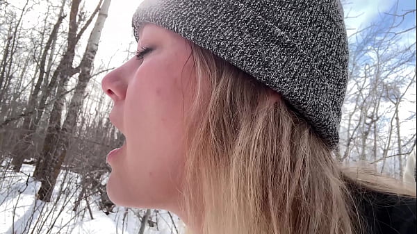 Image Outdoor Sex in the Park in Winter