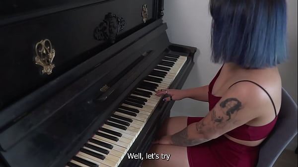Image SUBMISSIVE GIRL GOT A FREE PIANO LESSON
