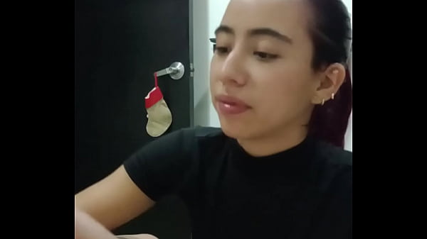 Image hot guy lets his stepsister in and gives her good oral sex until he cums in her mouth