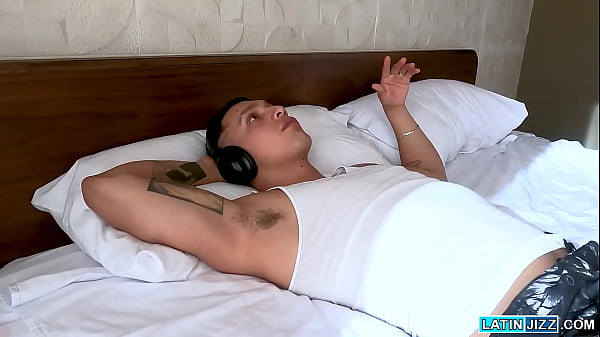 Image Enrique Mudu fuck Jaciel Os mouth making him swallow his huge dick and then his ass
