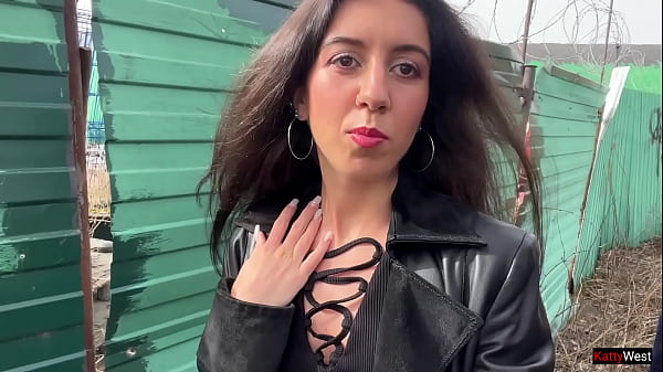 Image I want to walk through the park with cum on my face! Cum on my face! - Public Cumwalk