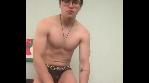 Image Alex Gonz enjoying my self