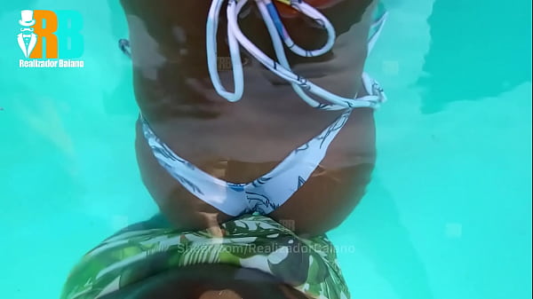 Image Esposa de corno Liberada pra passar o dia com o Realizador Baiano, acabou dando pra dois negros amador