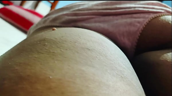 Image Mast DESI Indian Wife get Big ass messaged by Sales boy