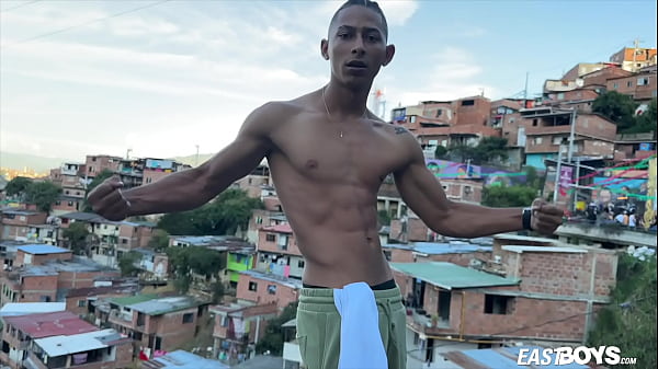 Image Exclusive -  Marcus Brown In Medellin