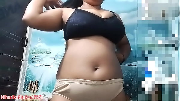 Image Alone House wife's invitation for sex