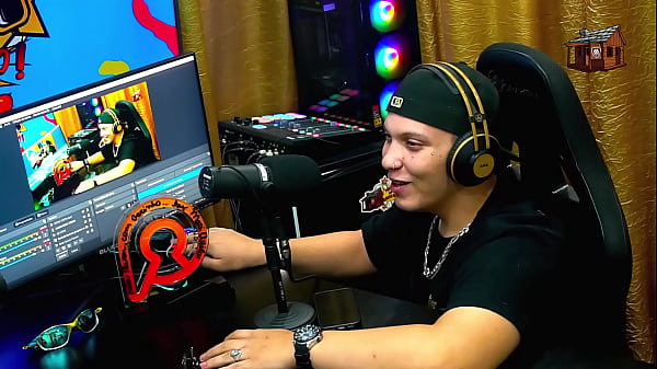 Image O Podcast nem come&ccedil_ou, e a Bruna Lambertini ficou totalmente pelada, o Ruan babou - P&aacute_pum no Barraco! Completo no Sheer - RED