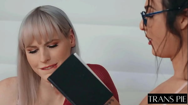 Image Two shemales lesbians - Khloe Kay, Lianna Lawson